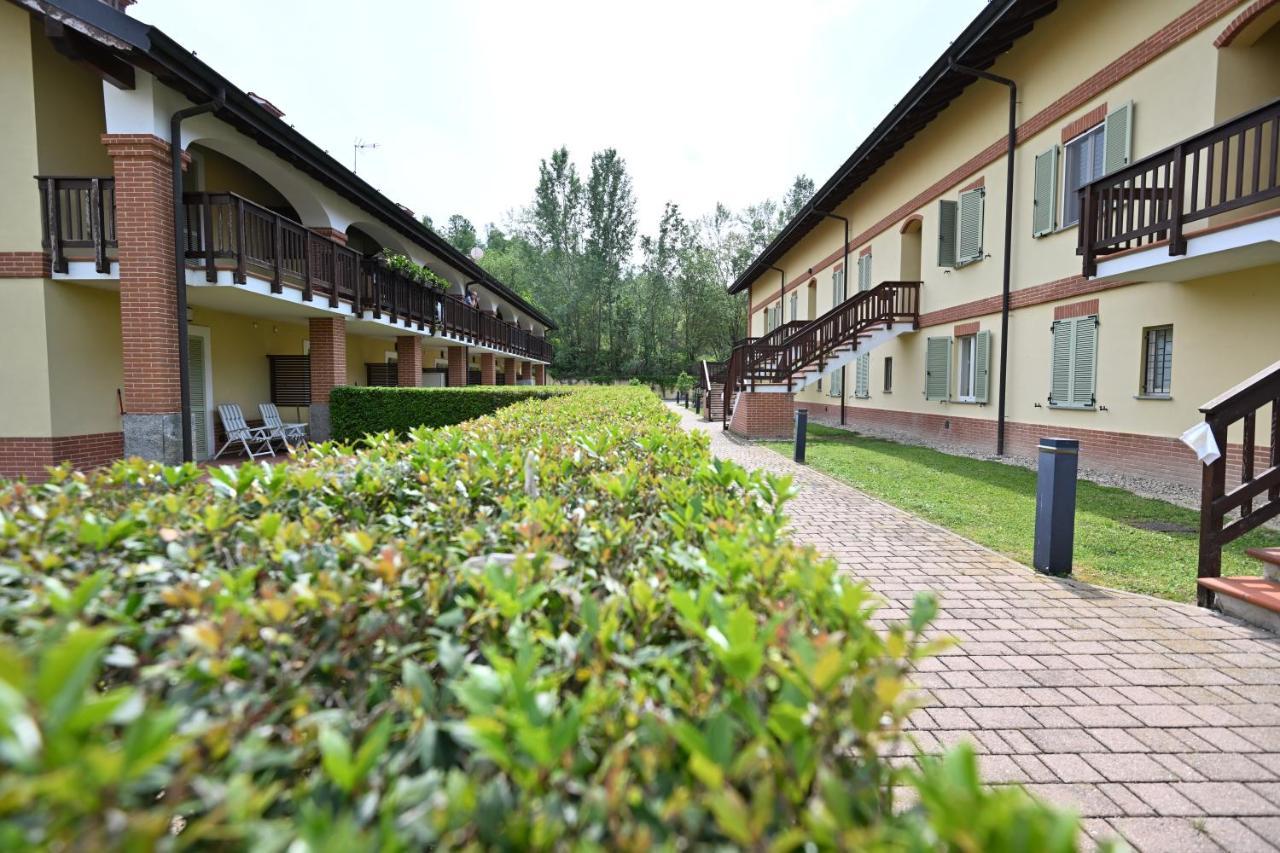Aura Loving Home Con 4 Posti Letto, Cucina Completa, Terrazzo Ed Un Grande Parco Verde Serravalle d'Asti Exterior foto