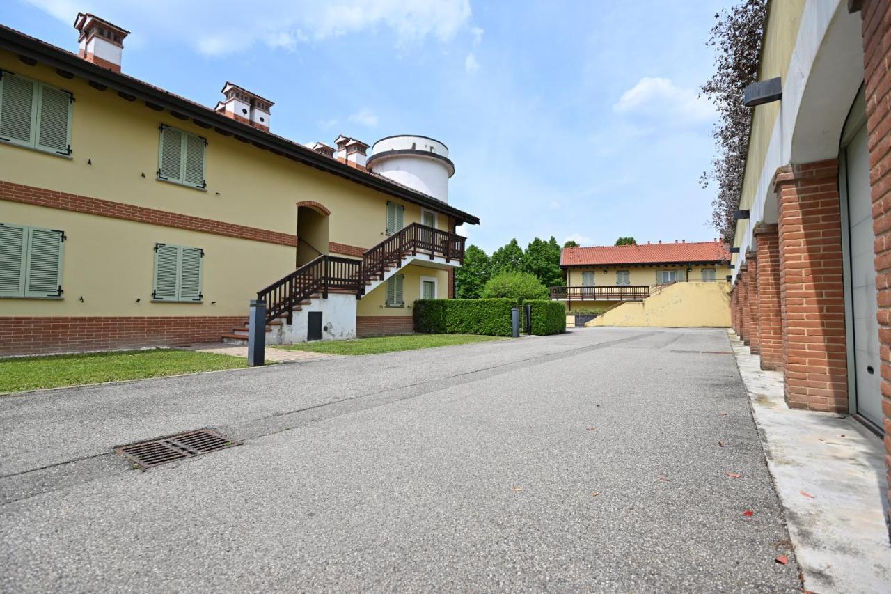 Aura Loving Home Con 4 Posti Letto, Cucina Completa, Terrazzo Ed Un Grande Parco Verde Serravalle d'Asti Exterior foto